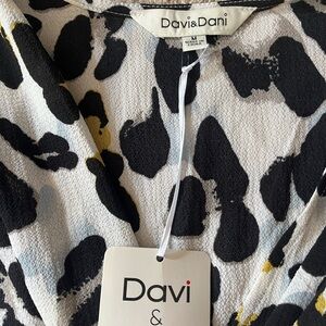Davi and Dani leopard flare dress